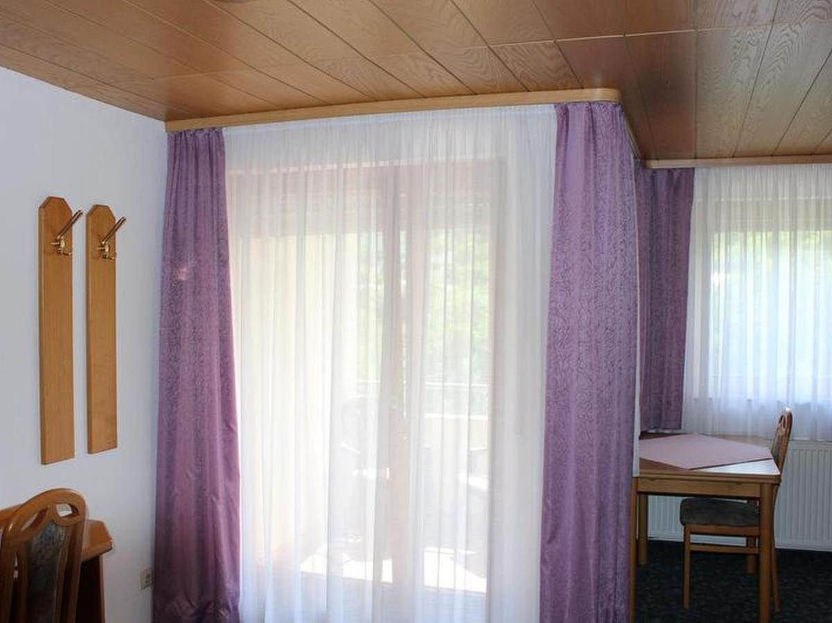Hotel Garni Silberdistel Lauterstein Bagian luar foto